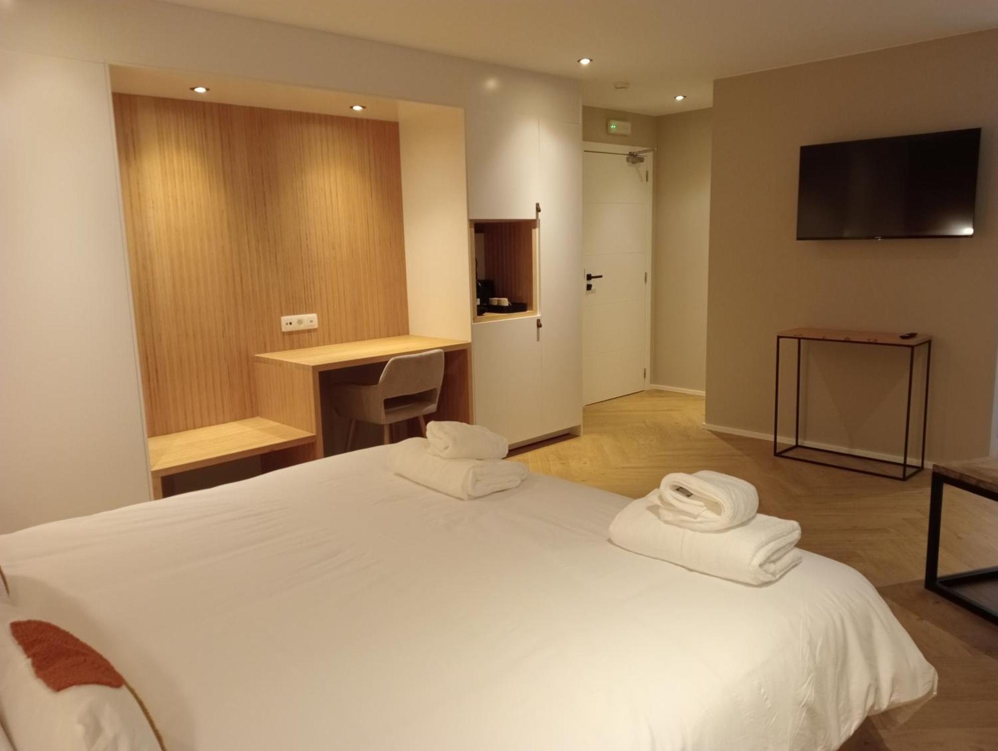 Dionbulles & Dionlodge Guesthouse, Private Wellness Pool In Option Chaumont-Gistoux Ngoại thất bức ảnh