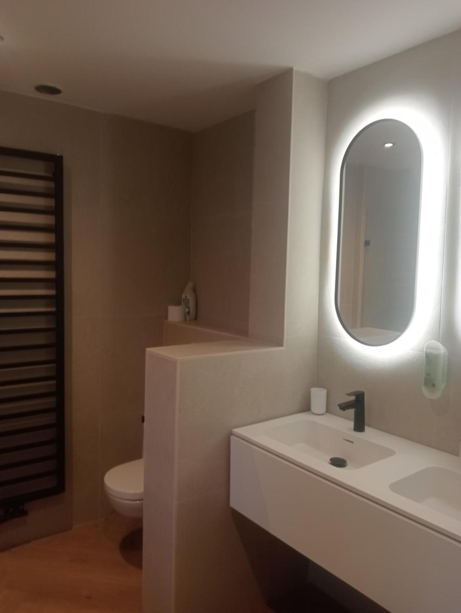 Dionbulles & Dionlodge Guesthouse, Private Wellness Pool In Option Chaumont-Gistoux Ngoại thất bức ảnh